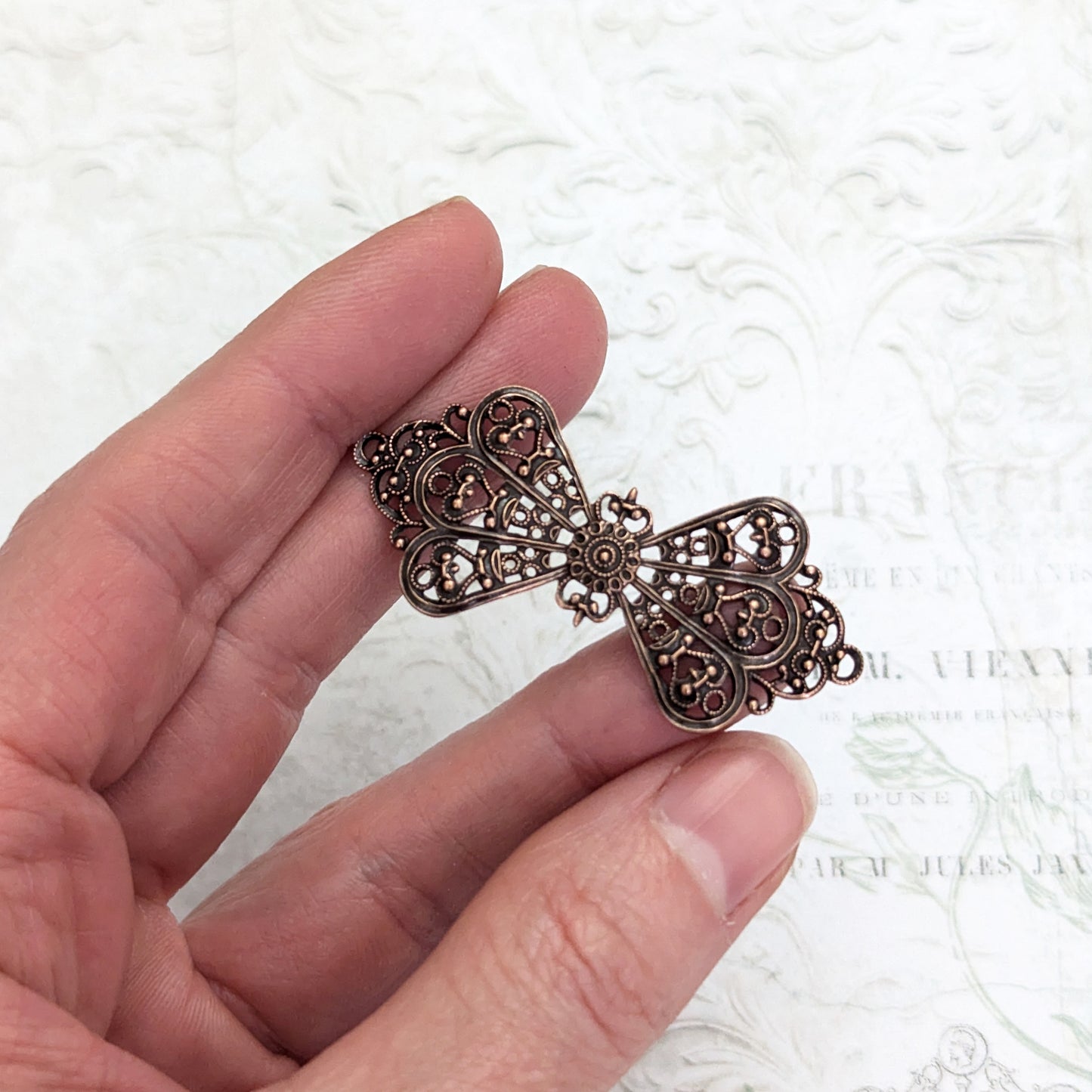 Lacy Victorian Bow Filigree - Antiqued Copper Ox Connectors - Intricate Detail Nickel Free - 1 Piece - High Quality Vintage European Brass