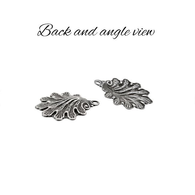 Antique Silver Ox Seashell Charms - 4 Pieces - Small Size - Fantasy Whimsical Mermaid Sea shell Ocean Beach Themed Jewelry Supplies