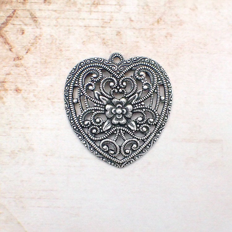 Floral Heart Shaped Filigree Pendant - Antiqued Silver Ox Jewelry Making Supplies - European Made with Flower Design - Victorian Style