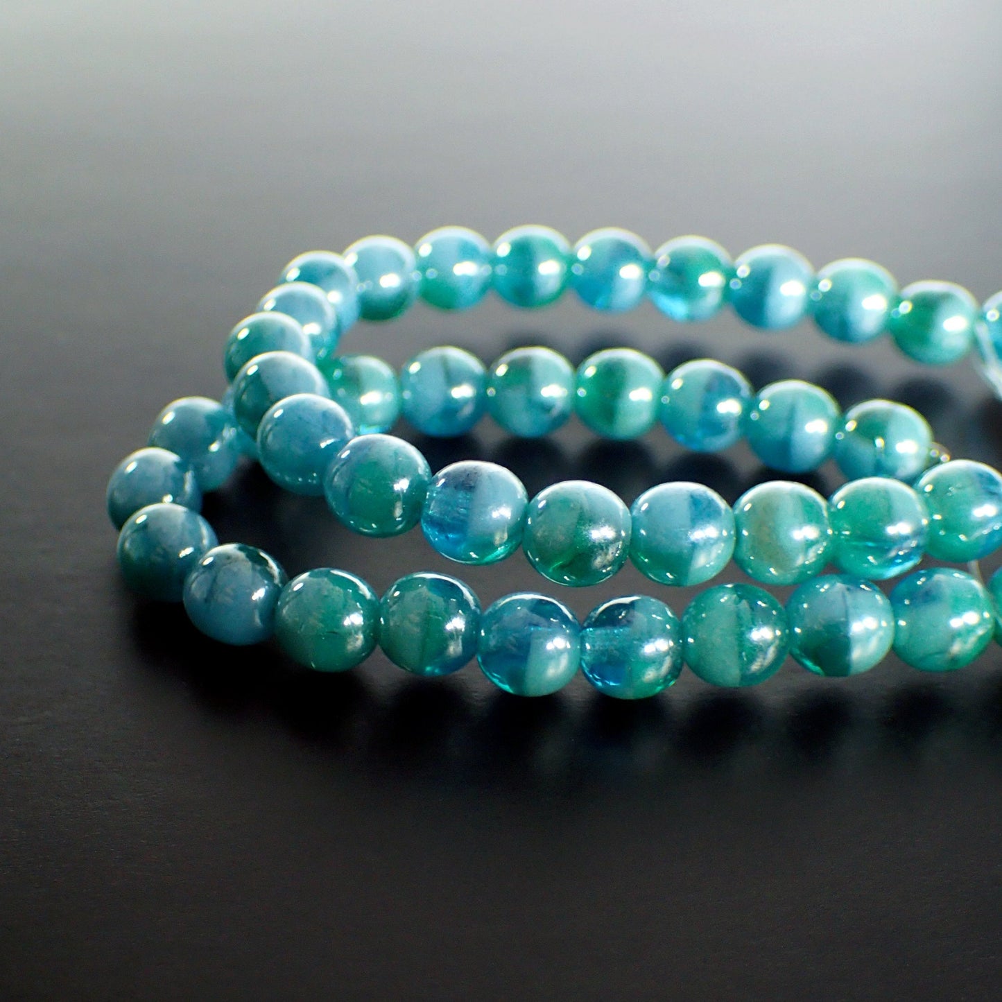 Turquoise Blue Green Lustered Pressed Glass Smooth Round Druk Beads - 6mm - Transparent and Opaque Mix - One Strand of 21 Beads